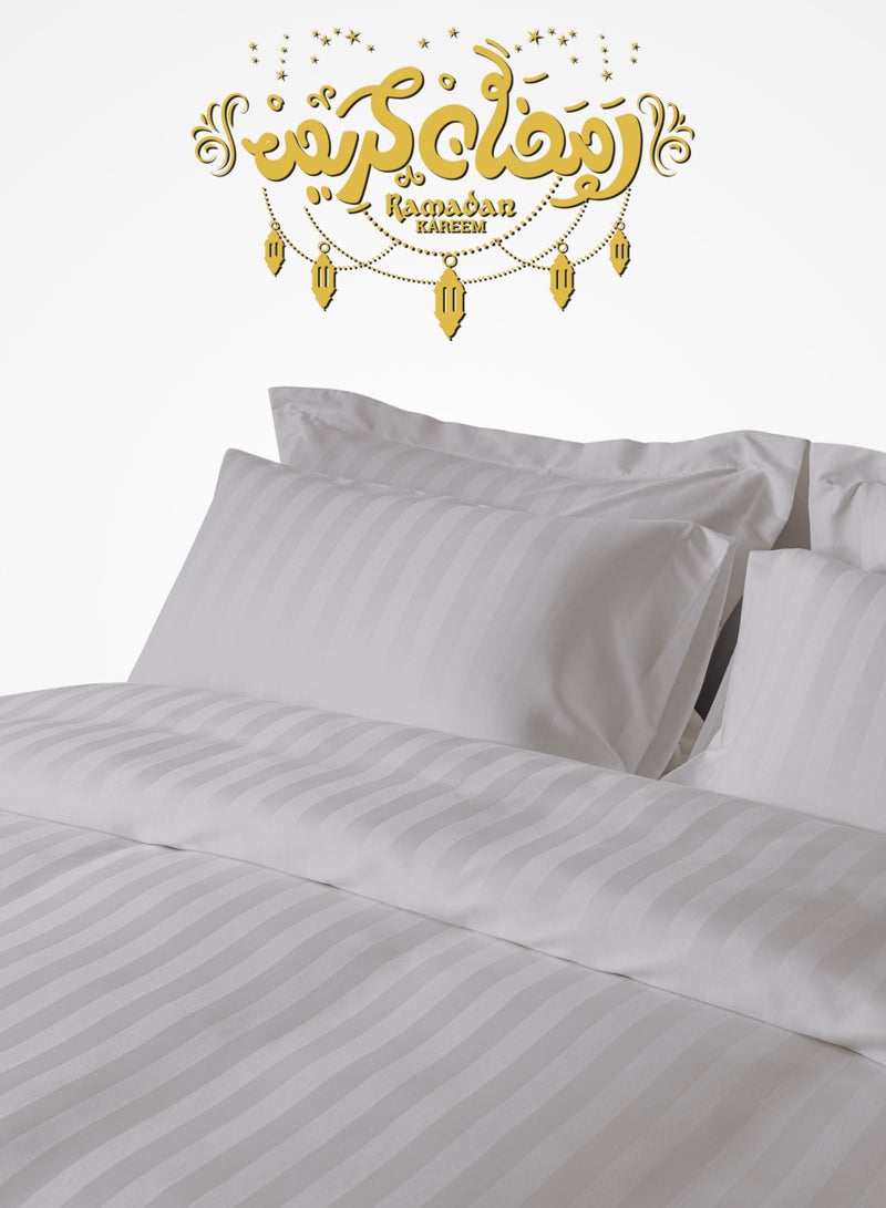 سيد المنسوجات المنزلية غطاء لحاف فندقي مزدوج من مايكروفايبر، يناسب سرير بحجم 200 سم × 200 سم، 6 قطع، بتصميم خطوط فندقية - Image 1